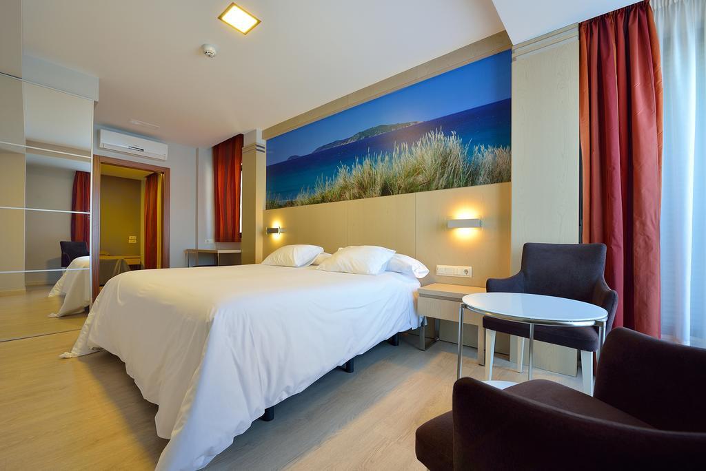 Puente De La Toja Hotel 3*