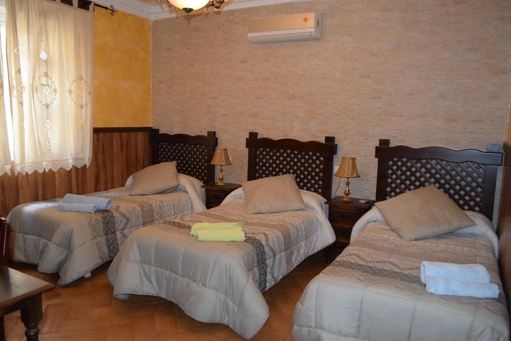 Rural La Buhardilla Hostal Barruecopardo
