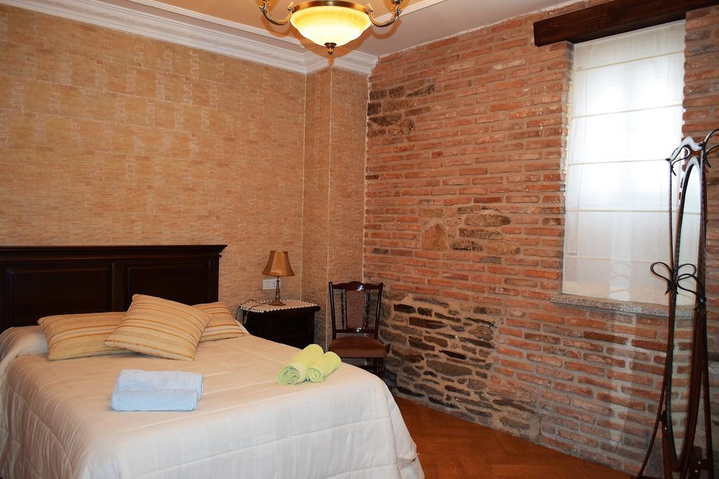 Hostal Rural La Buhardilla Barruecopardo