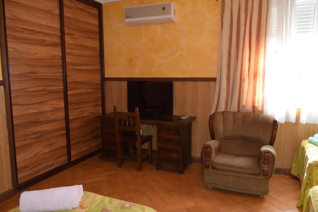 Hostal Rural La Buhardilla *
