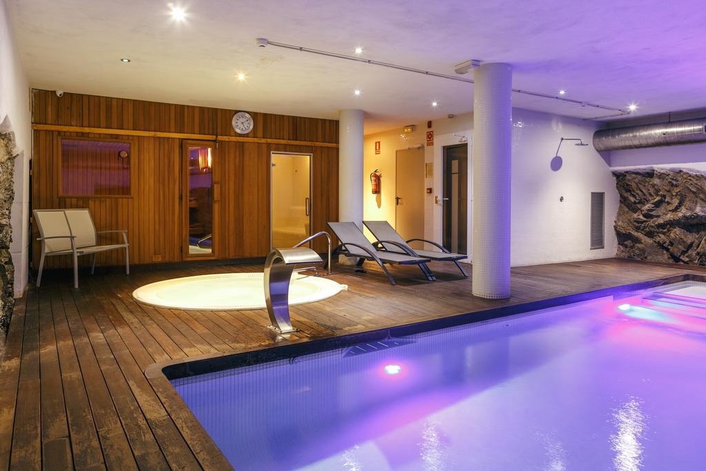 Vilamont Hotel Garriguella