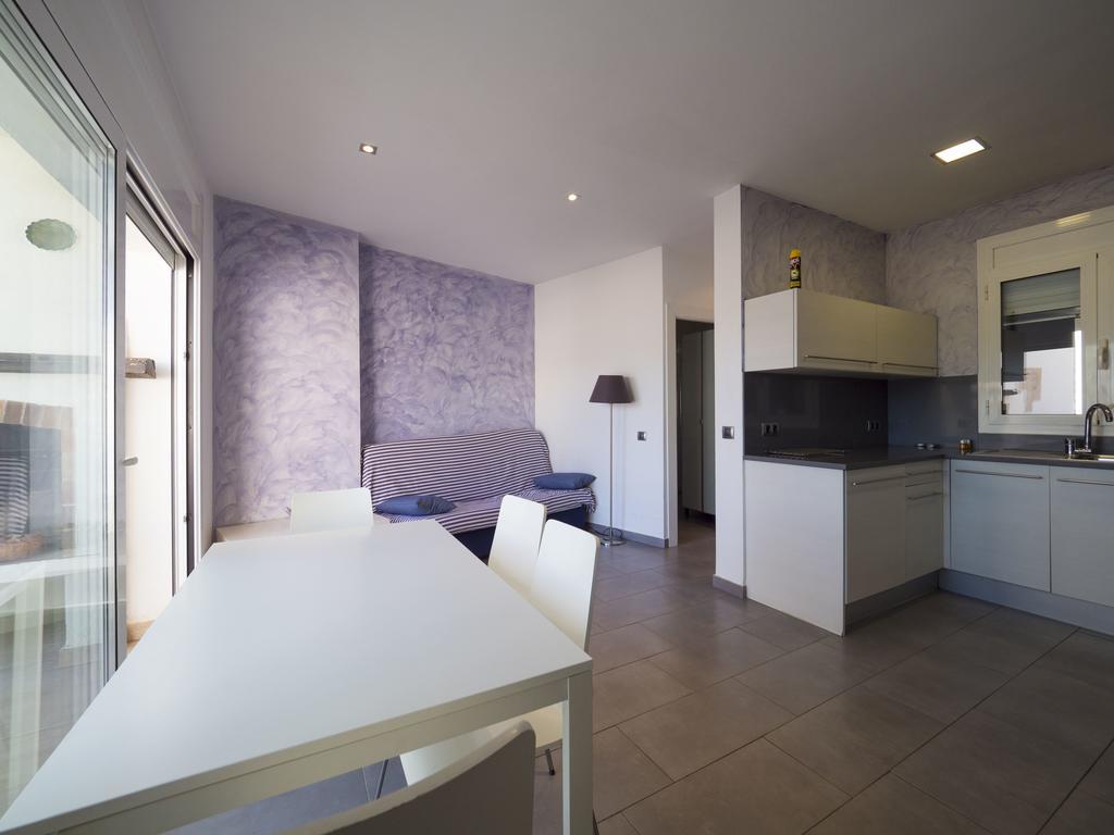 Inmosantos Oasis B7 * Roses