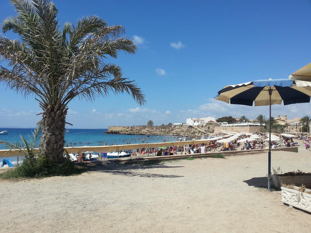 Near With Pool 3 Bedrooms Villa *