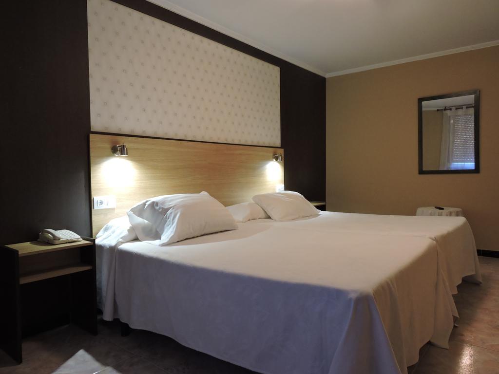 Hotel Cruceiro Do Monte *