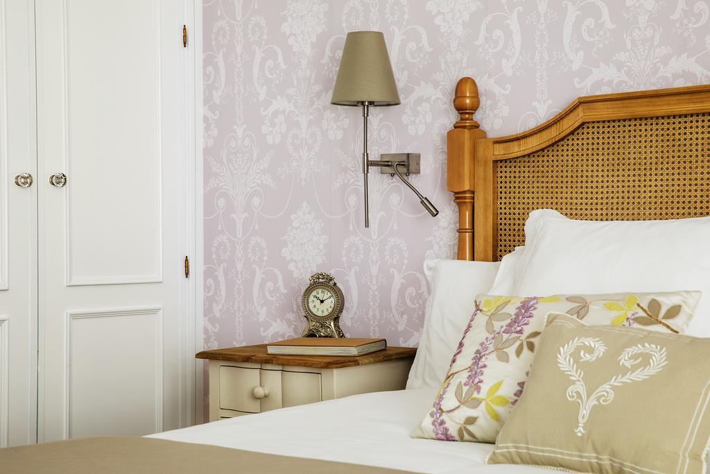 Infanta Isabel By Recordis Hotel 3*