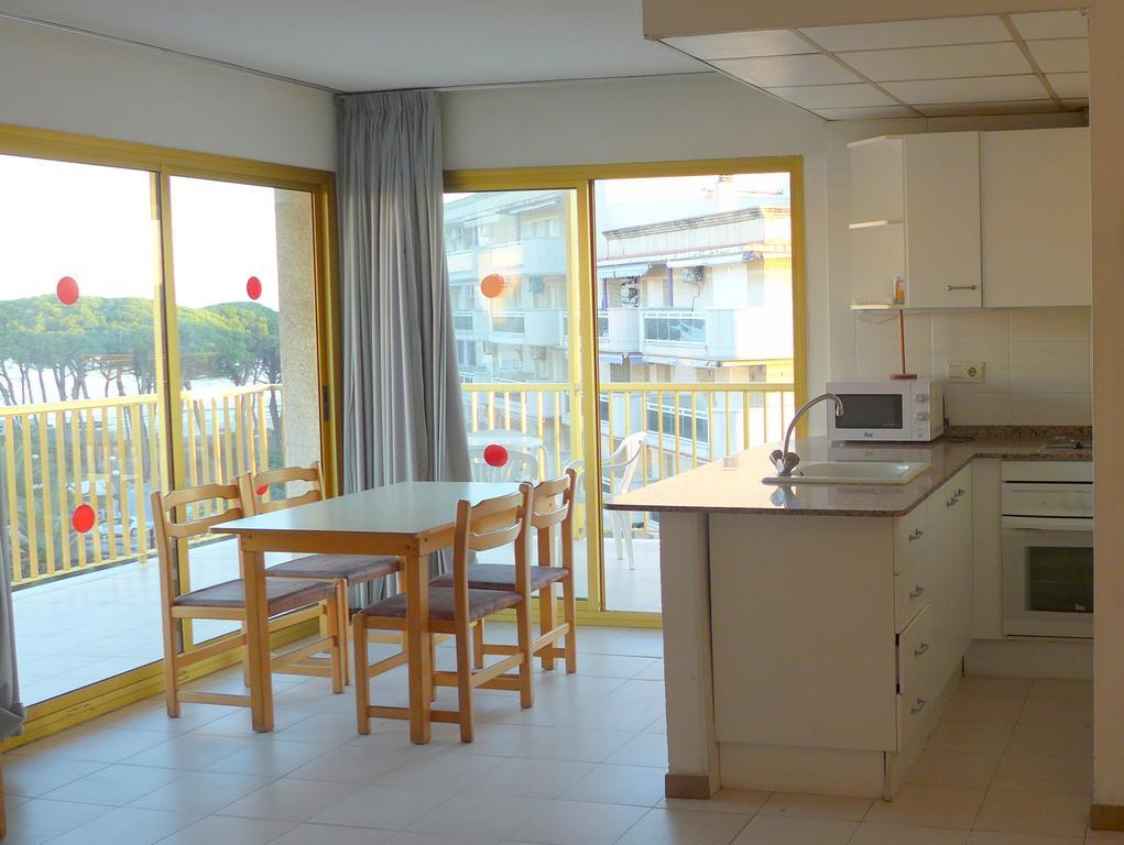 Aromar Rentalmar Apartamento La Pineda