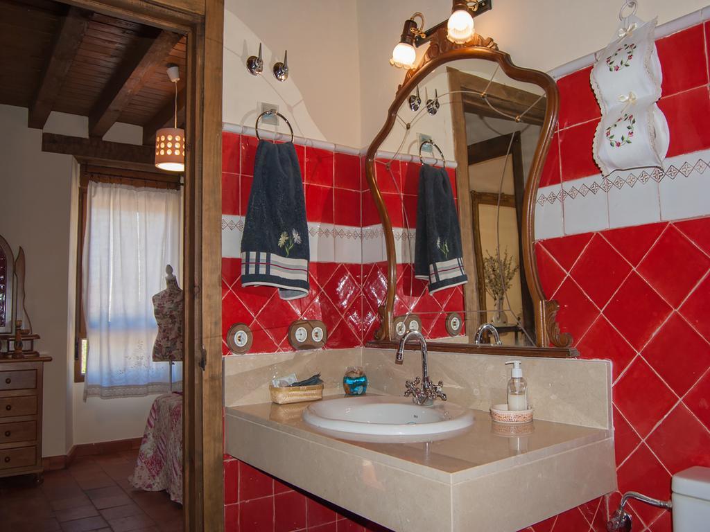 La Fuente Del Pinar *