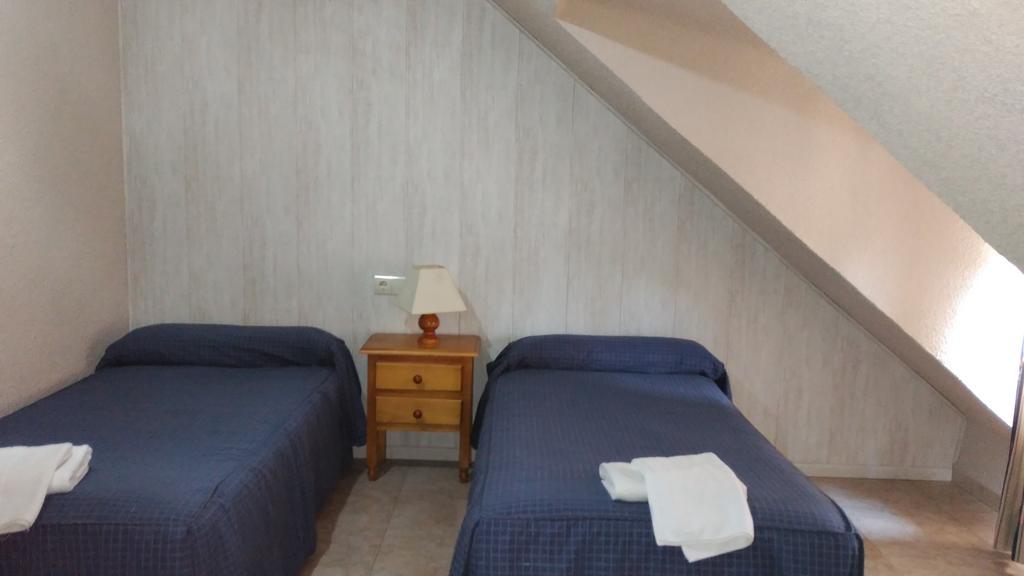 Guest house Aribel Longinos 2*