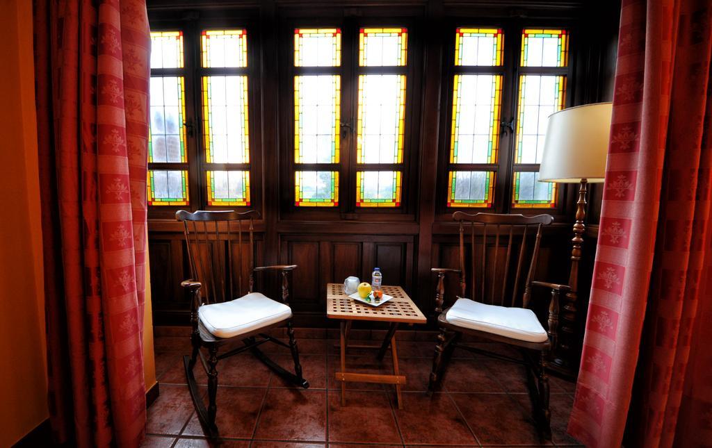 Hotel Mar De Queo Carballo