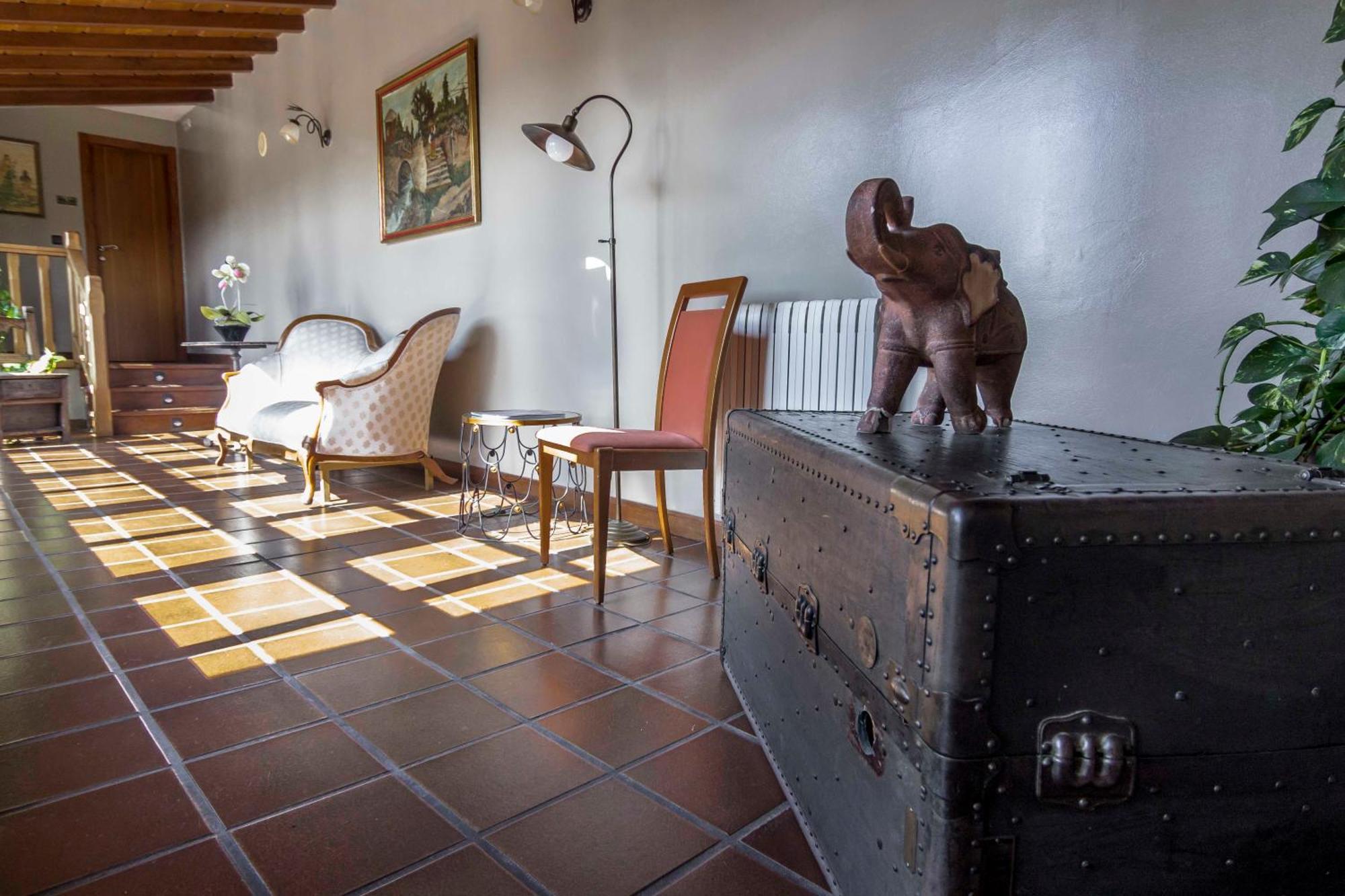 Hotel Nadela *