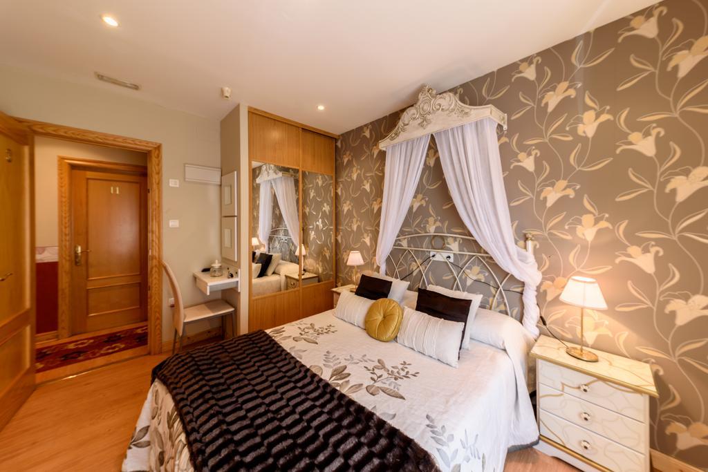 Guest house Hosteria De Castro 3*