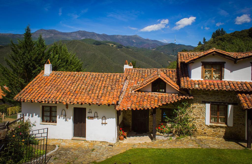 Apartment Viviendas Rurales El Covaju