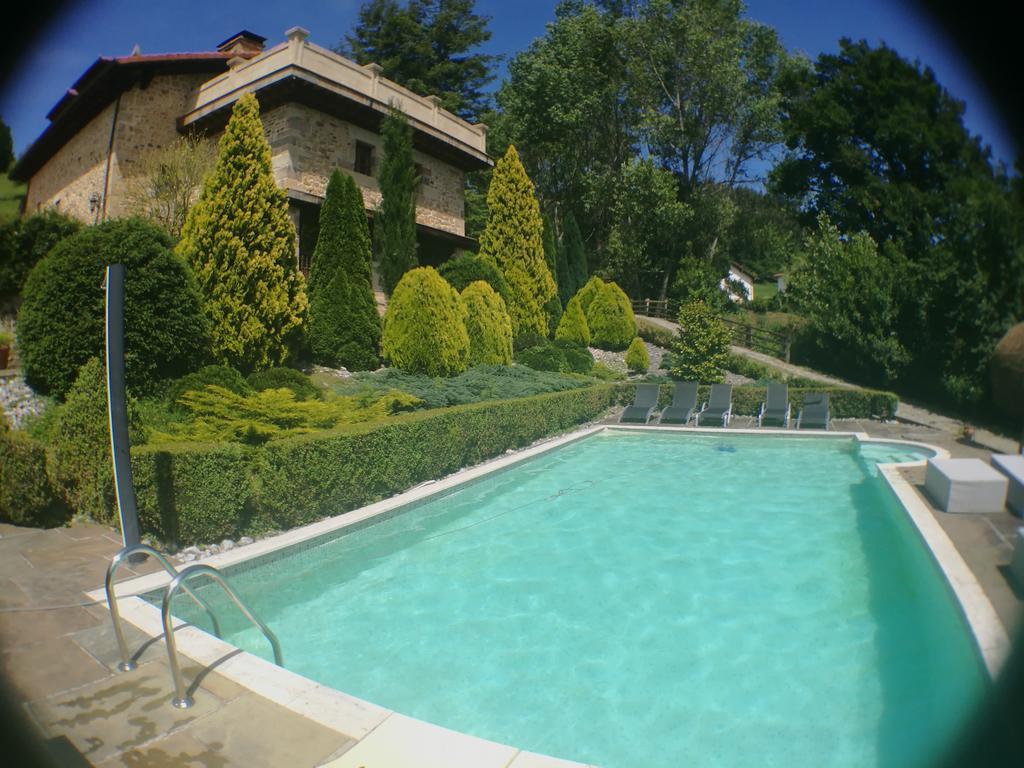 Hotel Palacio De Trasvilla Escobedo