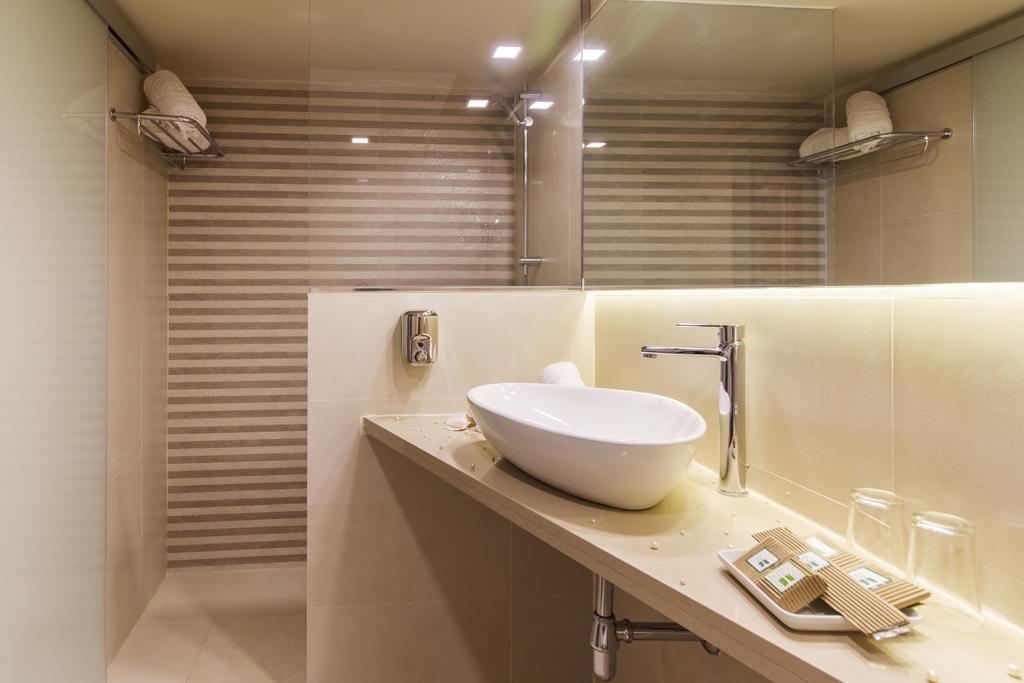 Panorama Hotel 4*