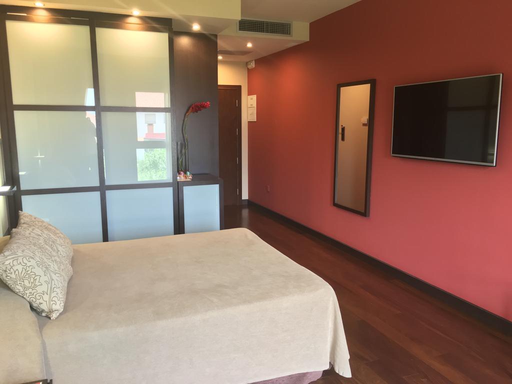 Royal Nayef 4* Portonovo