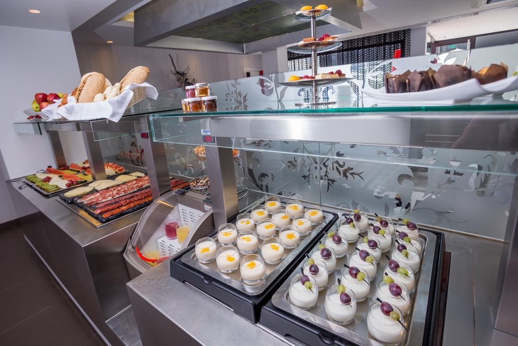 Migjorn Ibiza Suites&spa Apartahotel Playa d'en Bossa