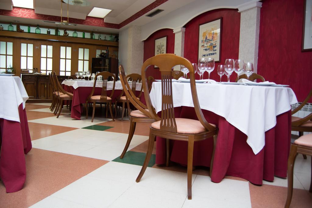 Hotel Nobis