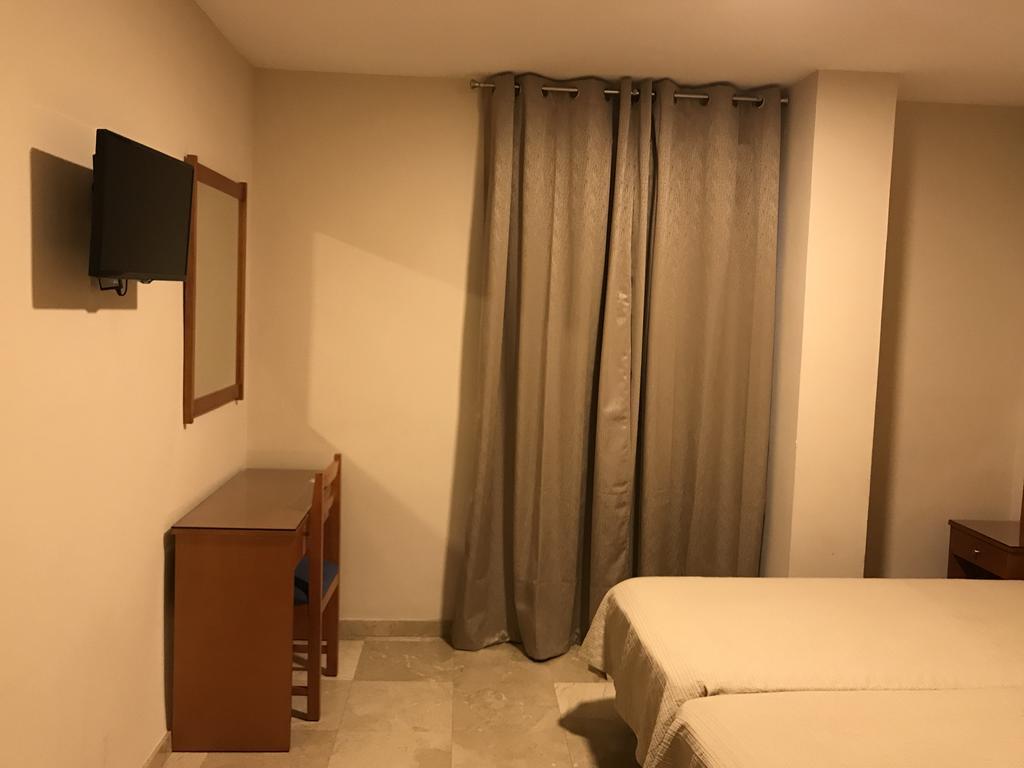 Hotel Galanes 2*