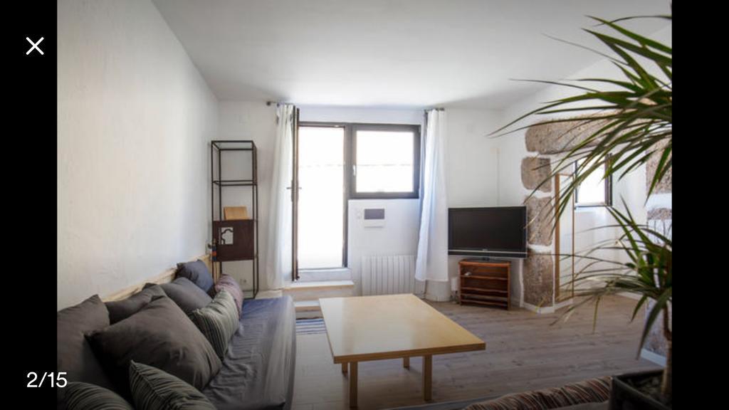 El Pou Apartment *