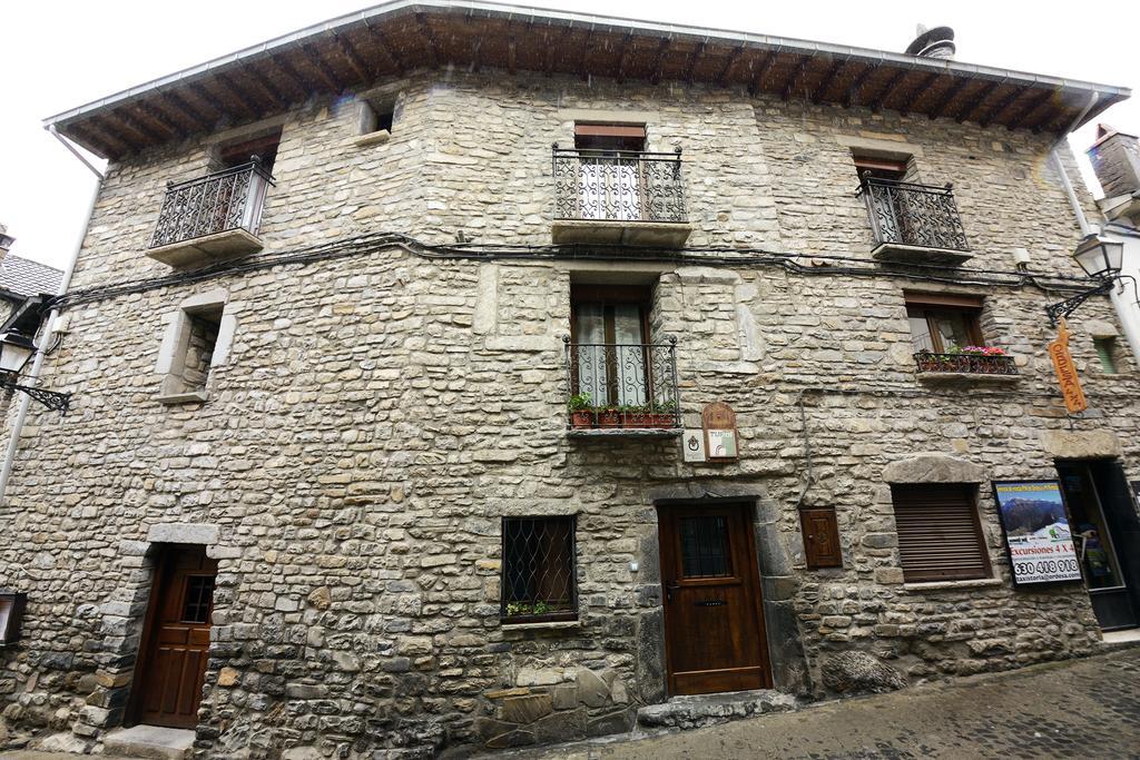 Casa Borruel Holiday home Torla