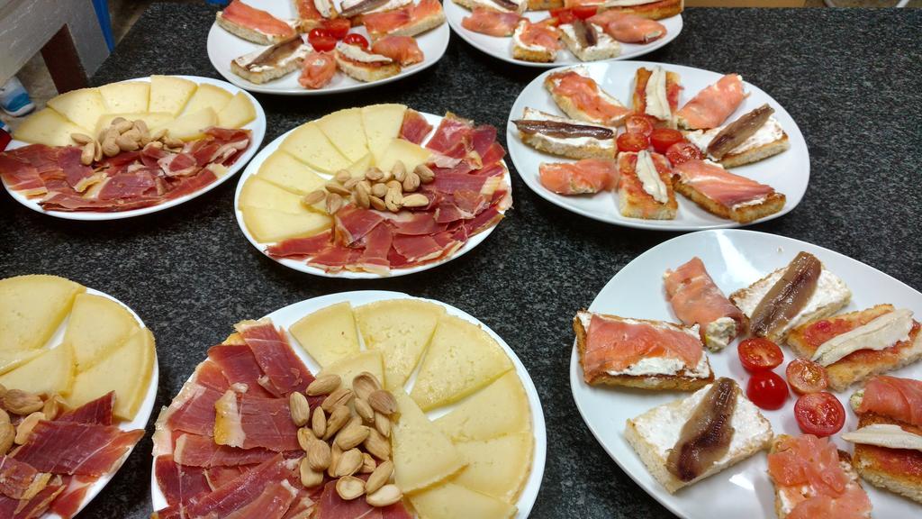 Banderas * Villafranca de los Caballeros