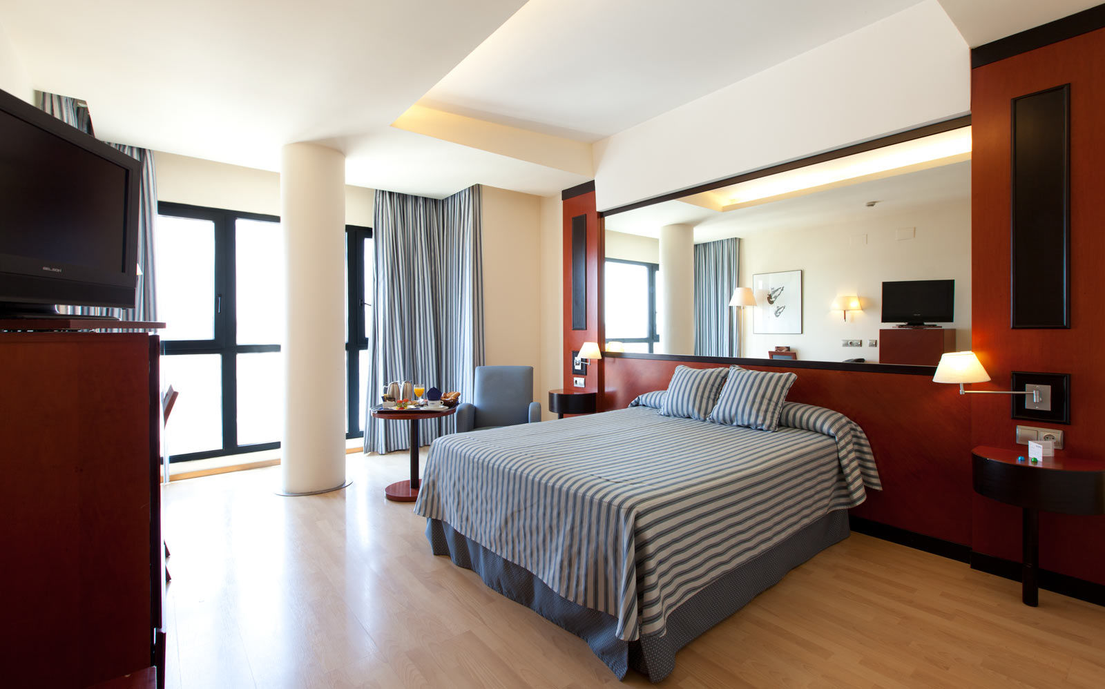 Hotel Olympia Valencia