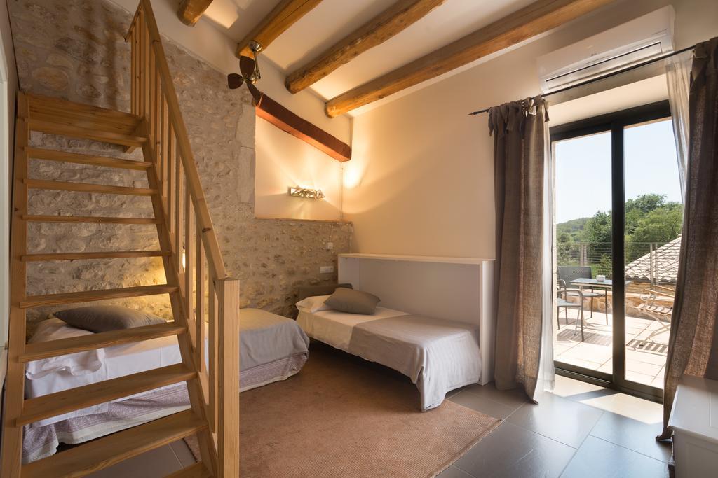 Bed & Breakfast Clotas Masia