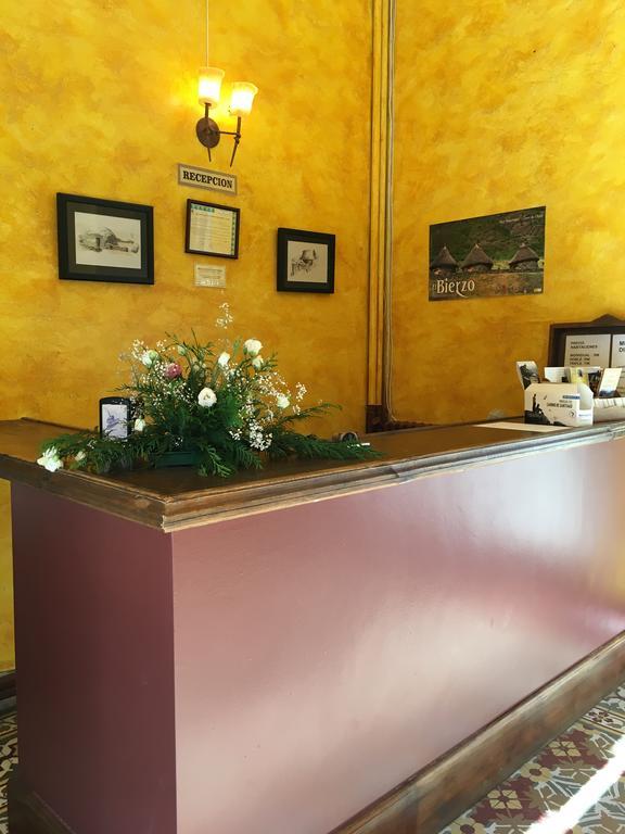 San Nicolas El Real Guest house *