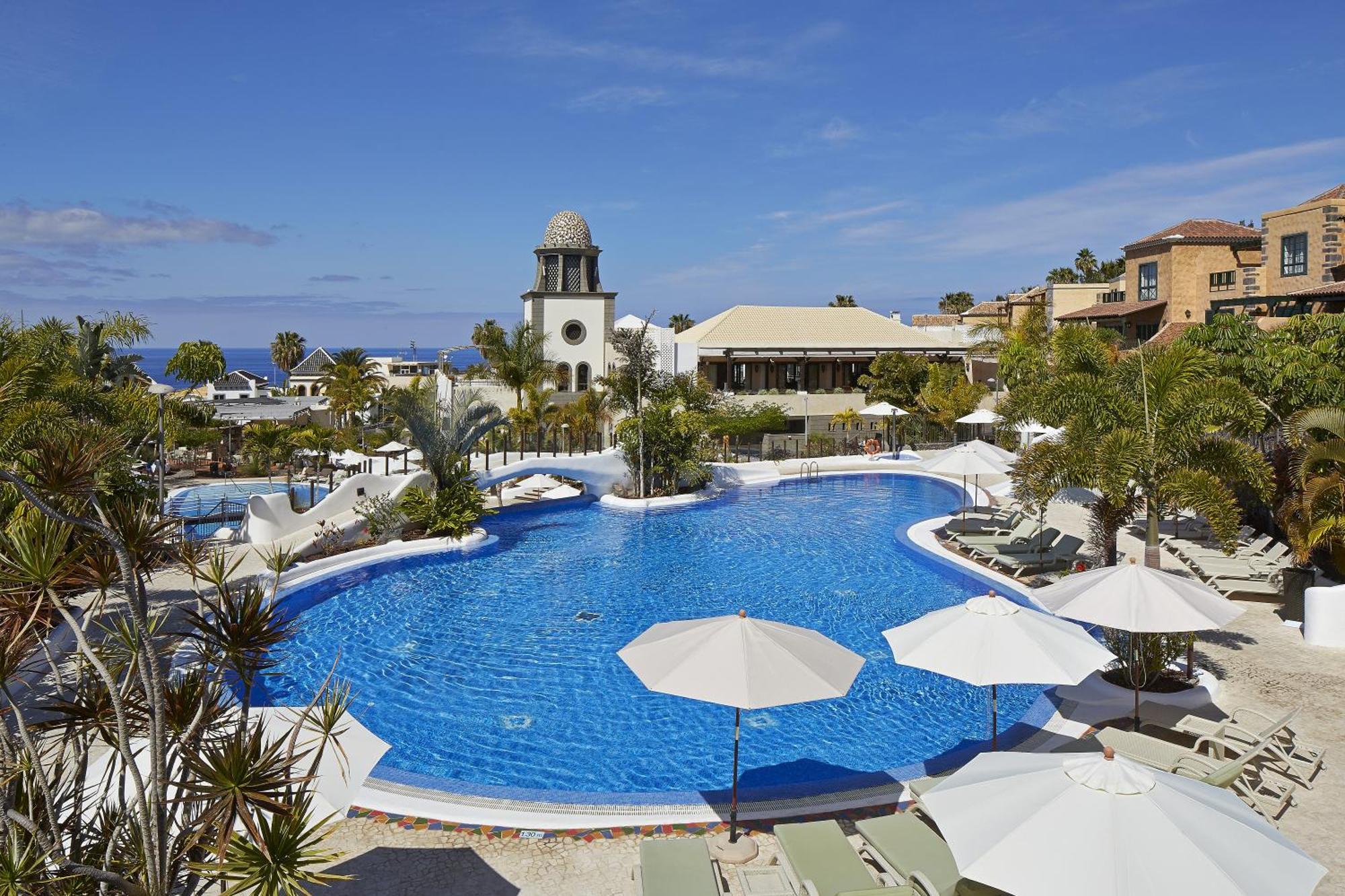 María Hotel 5*