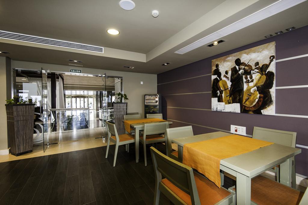 Kn Arenas Del Mar Adults Only Hotel 4*