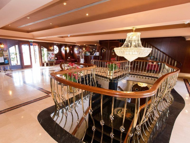 Hotel Club