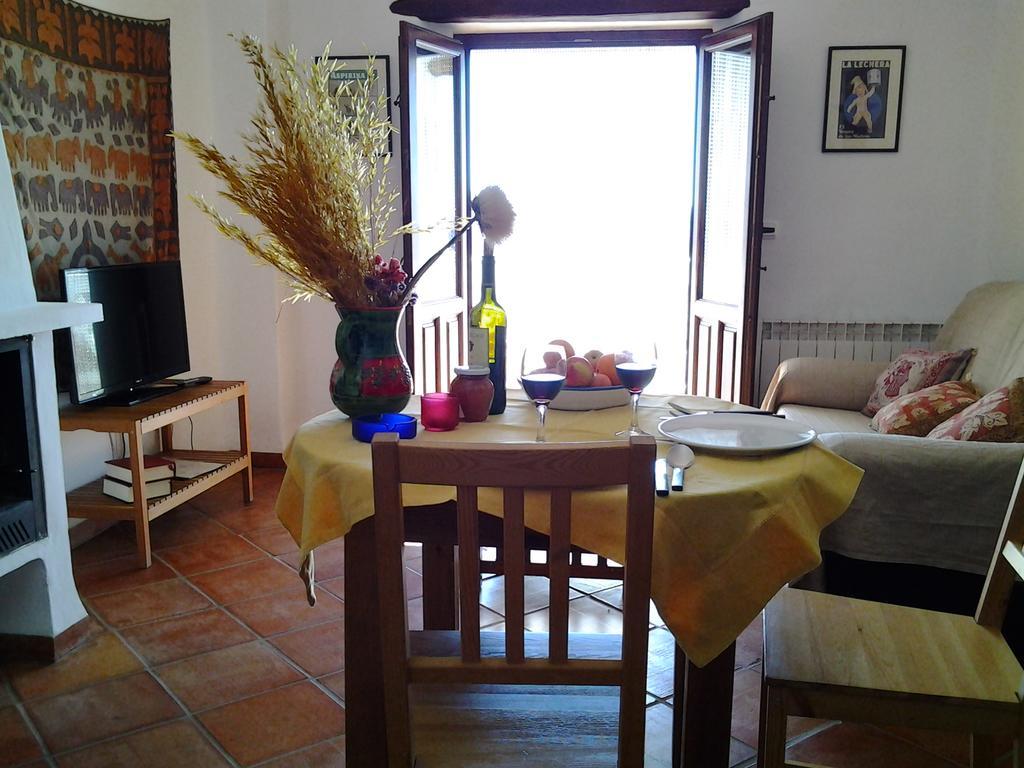 Bed & Breakfast La Oveja De La Alpujarra *