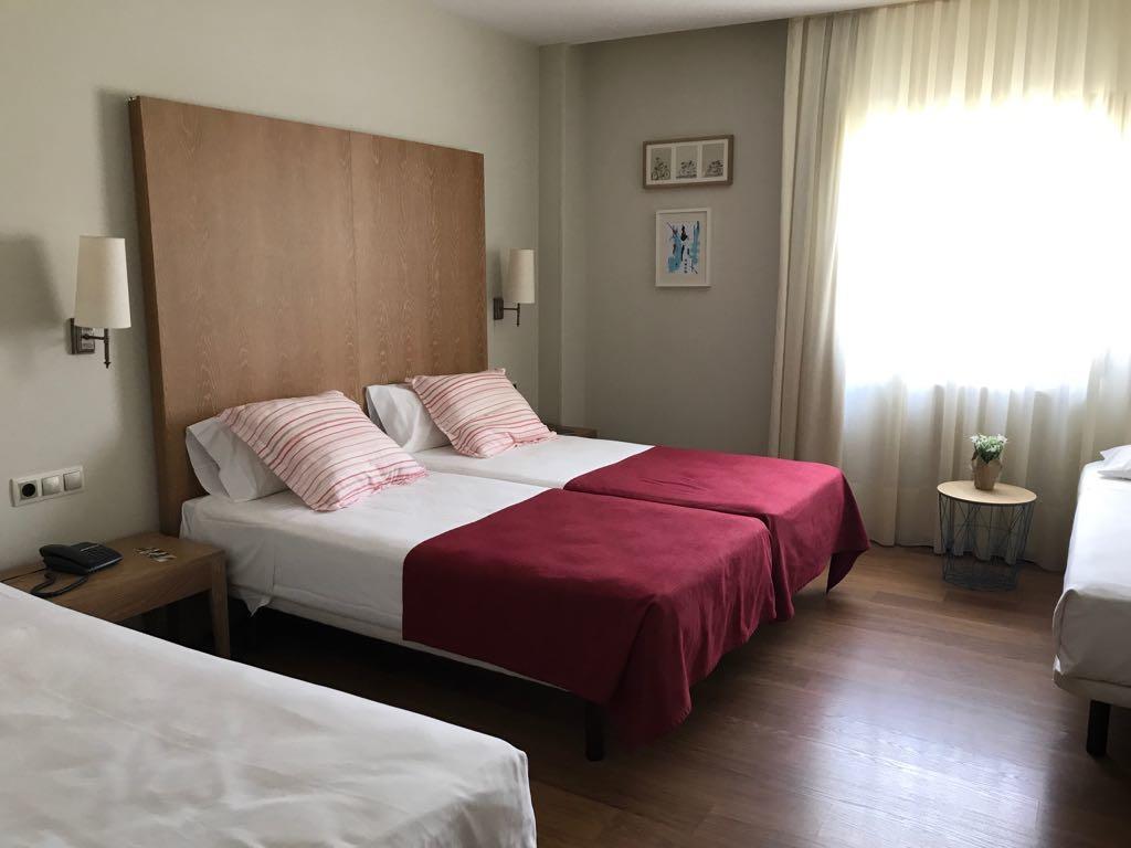 Hotel Entredos 3*