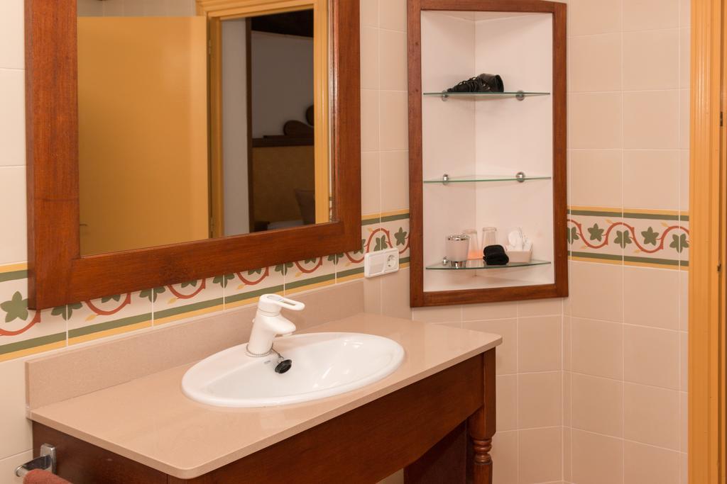 Rural Son Tretze - Adults Only Sant Lluis