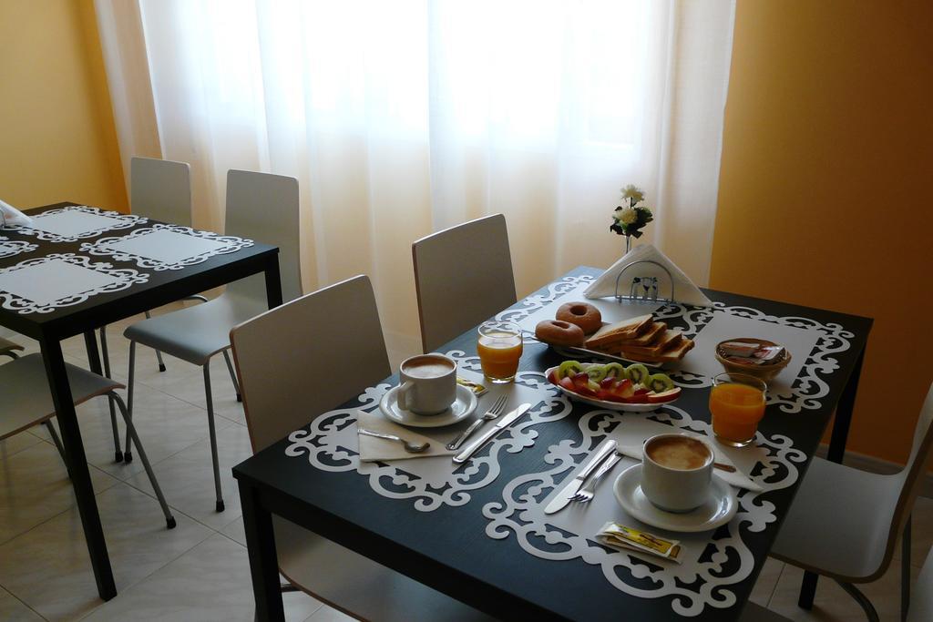 Guest house Pension Casa Carmela *