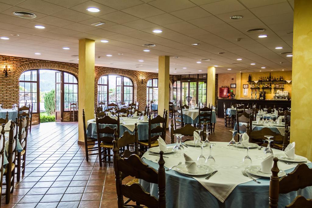 Apartahotel Rural 12 Caños Galaroza