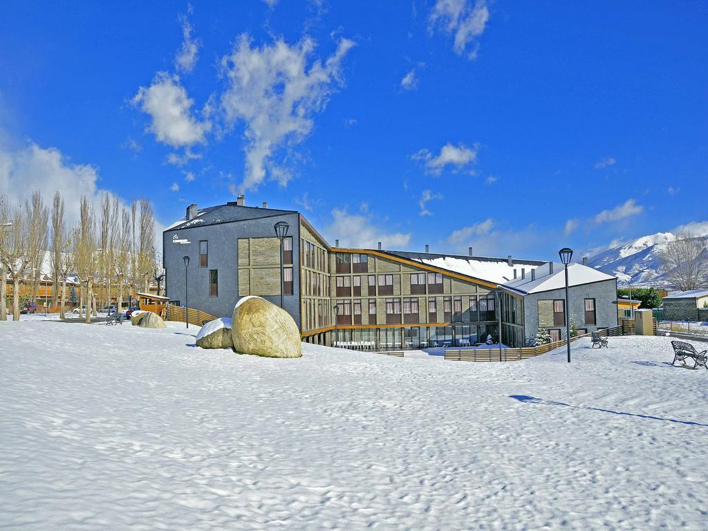 Campus Cerdanya Hotel 3*