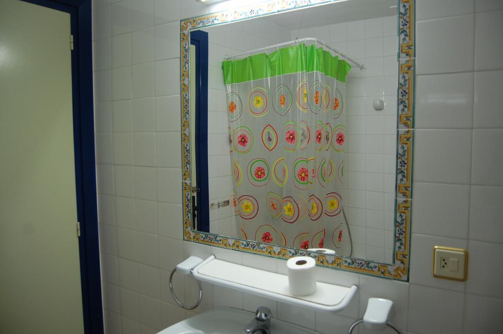 Hostal Albergue Calanda *