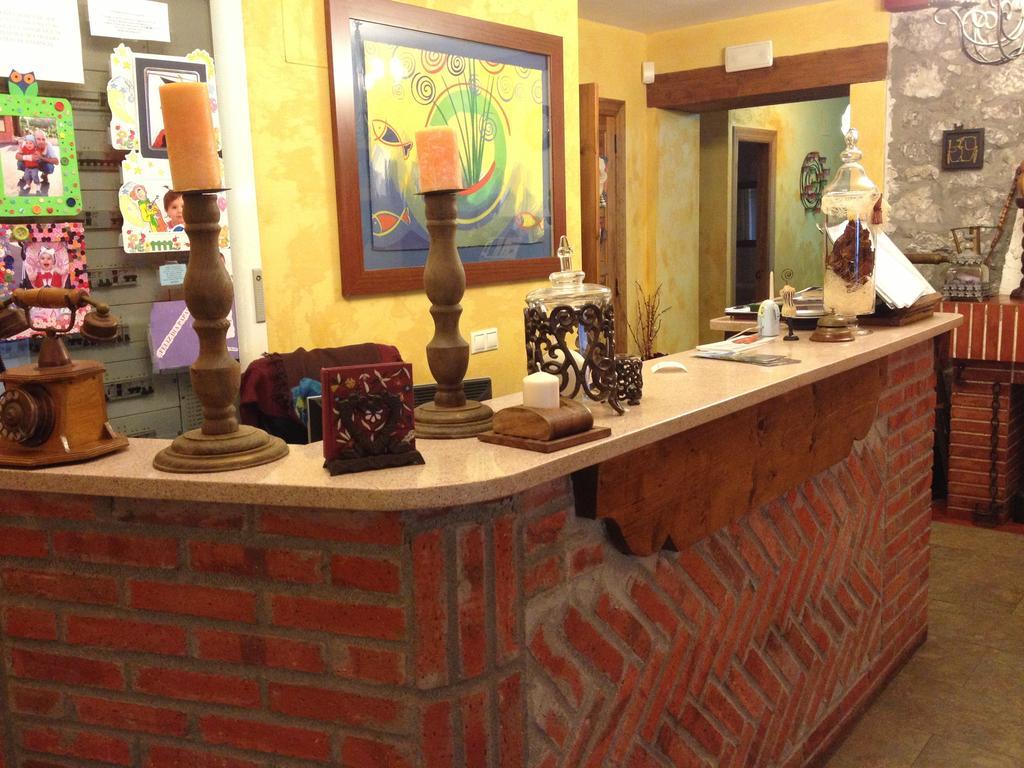 Hotel San Emeterio 2*