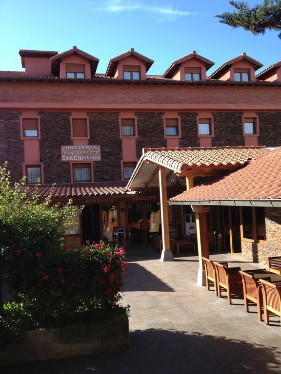 San Emeterio Hotel