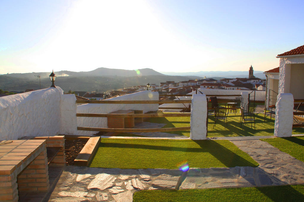 Mirador De Fuentes * Fuentes De Leon