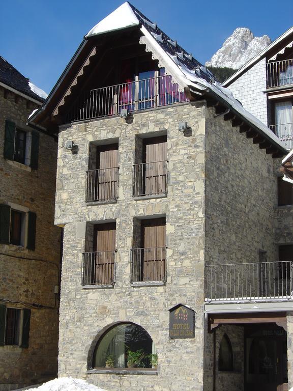 Valle De Izas 3*