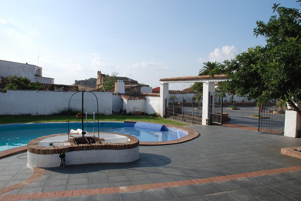 Hotel Casa Rural El Aguila Montemolin
