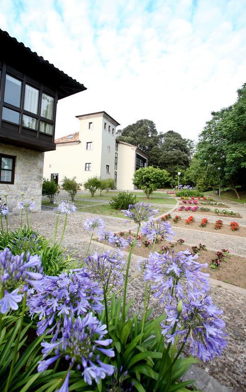 Apartamento Turísticos Nieves Póo