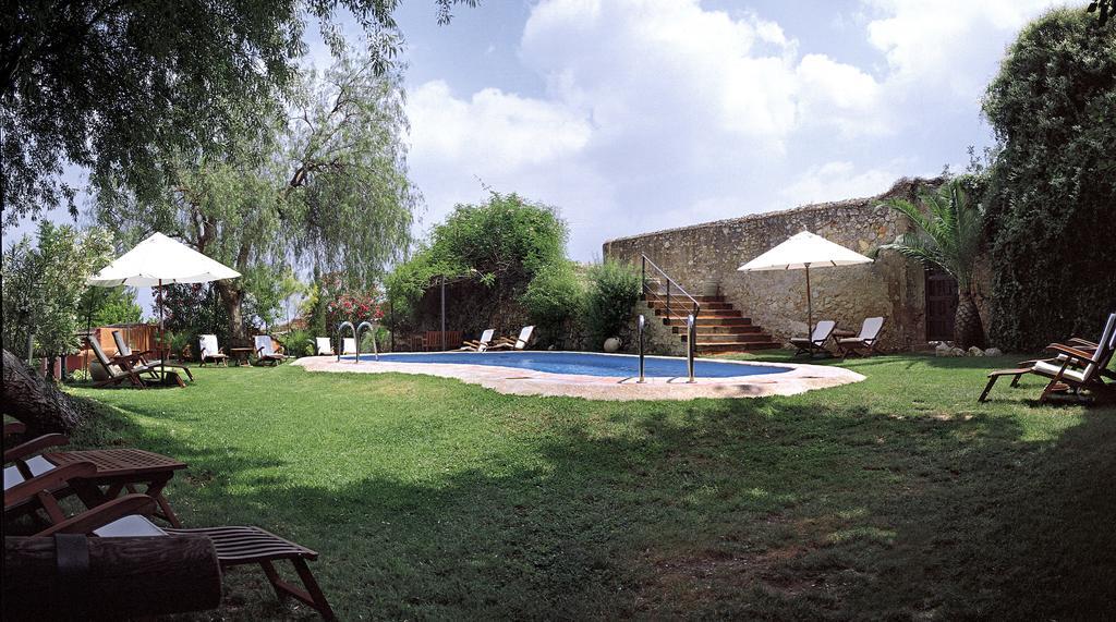 Hotel Mont-sant 4*