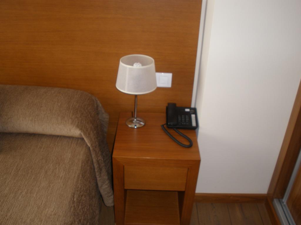 Residencial Platas Pensión 2*