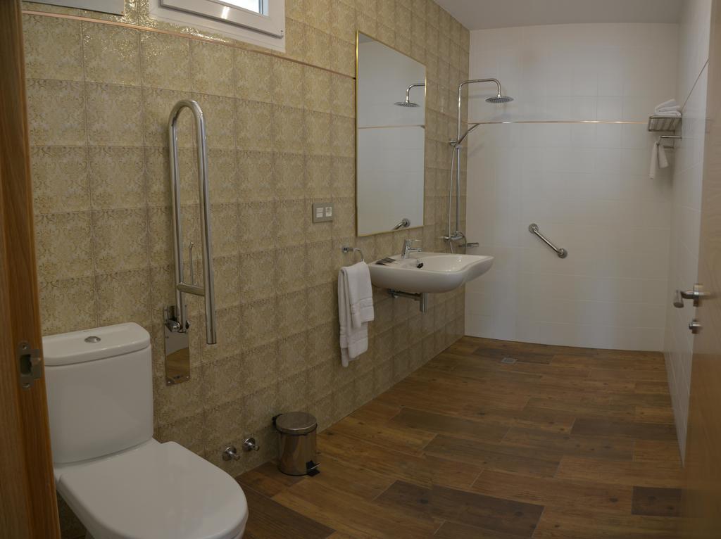 Real By Recordis Hotel