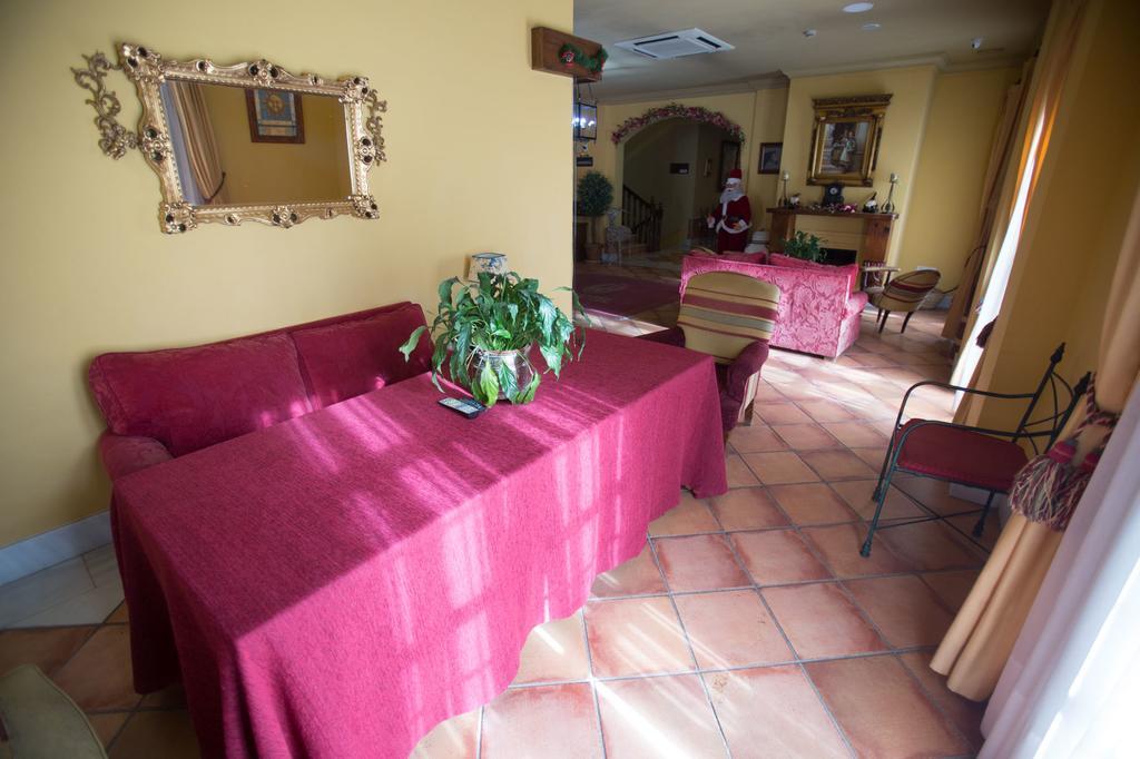 Hotel Puerta De La 4*