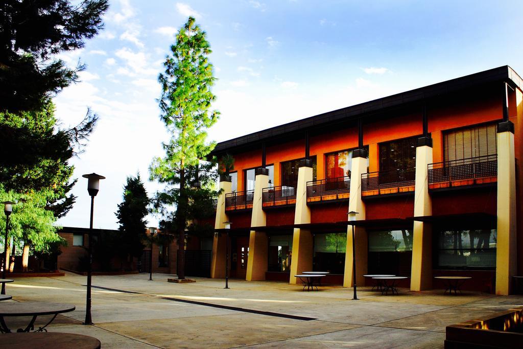 Portal Del Caroig Country house Enguera