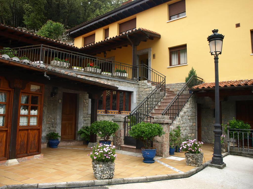 Hotel La Molinuca 2*